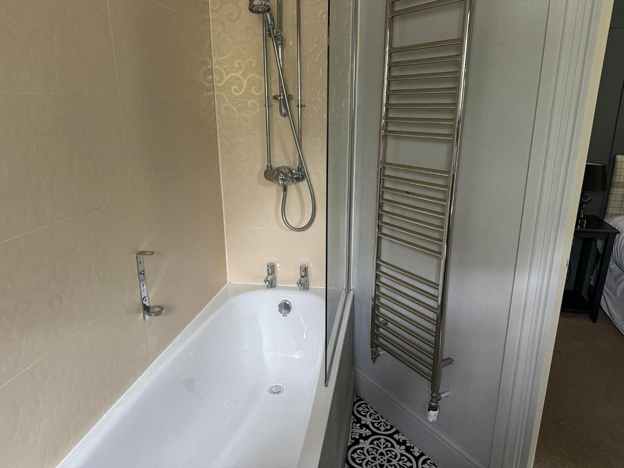 El Camino Suites Stamford Room photo