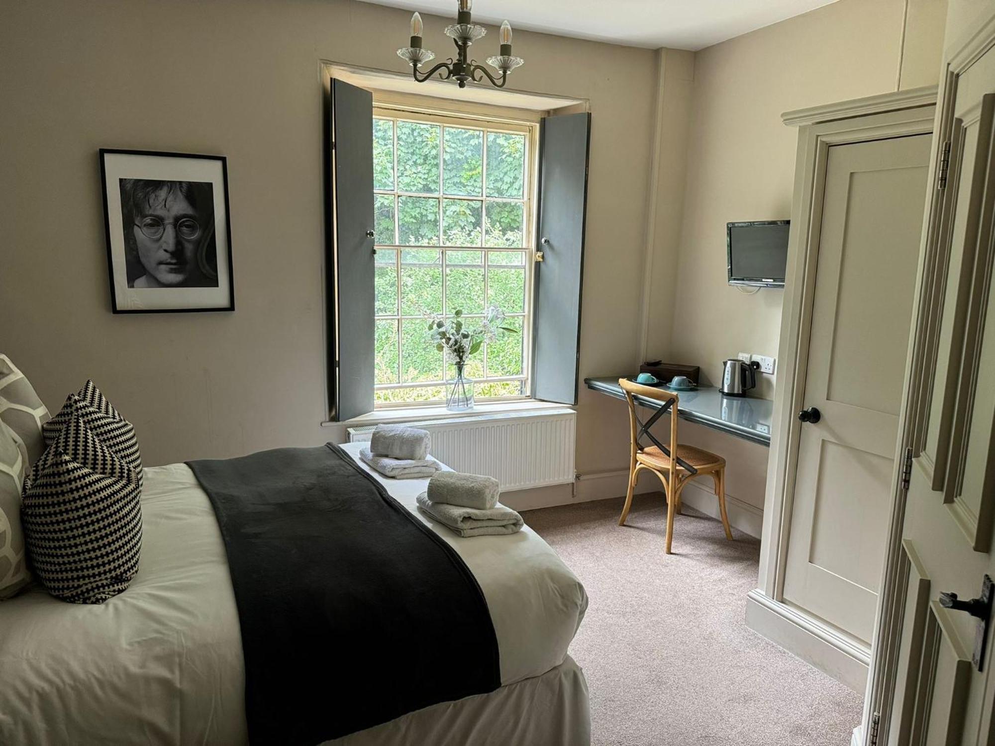 El Camino Suites Stamford Room photo